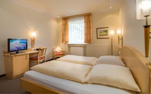 Hostal Hotel Gasthof Zur Post
