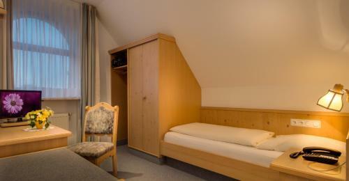 Hostal Hotel Gasthof Zur Post