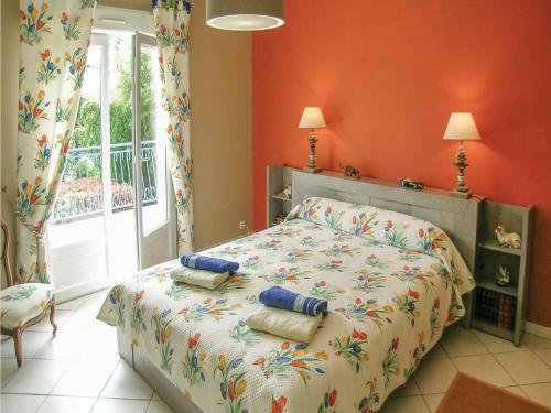 Holiday Home Savignac Les Eglises Rue Du Marchat