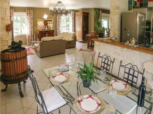 Holiday Home Savignac Les Eglises Rue Du Marchat