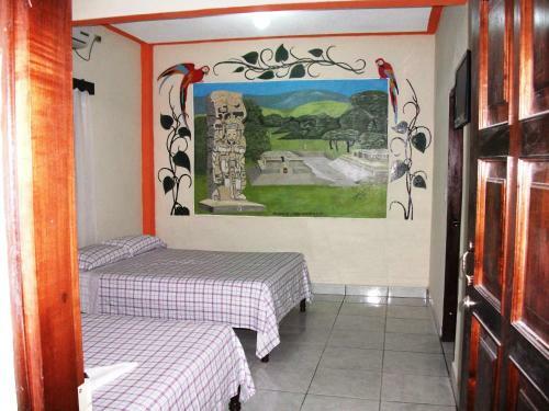 Hotel & Hostal Yaxkin Copan