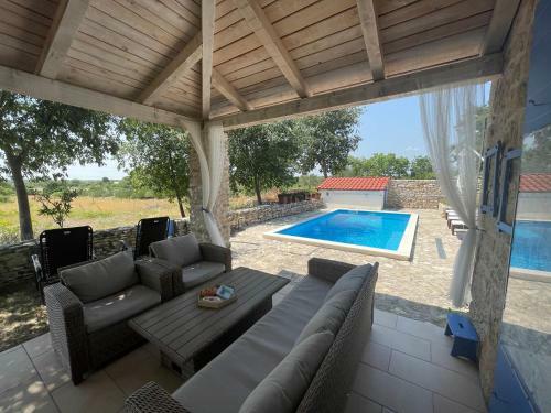 Holiday Home Mateana
