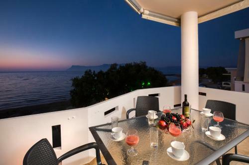 Mavros Molos Seaside Apartment