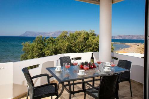 Mavros Molos Seaside Apartment