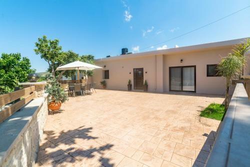 Amarantos House