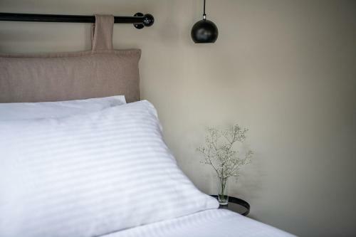 Velanis ?ouse, Style Into Nature - Secluded