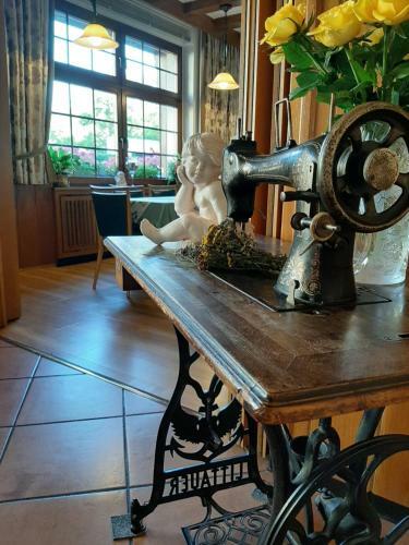 Hotel-restaurant Sch�fer