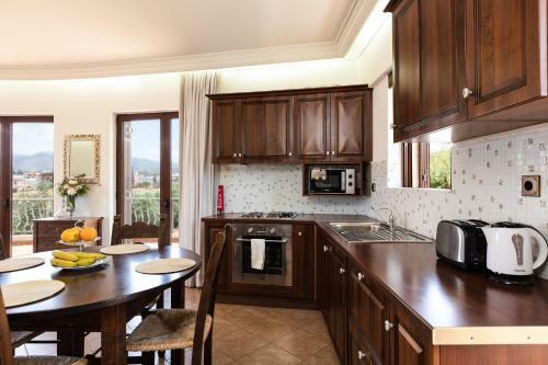 Kahlua Bay Apartments