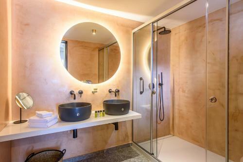 Caldera Theros Villas