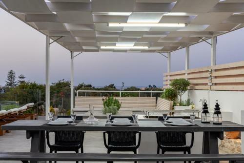 Alba Bianca Villa, A Secluded Retreat!