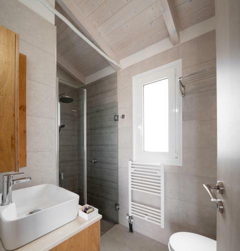 Alba Bianca Villa, A Secluded Retreat!