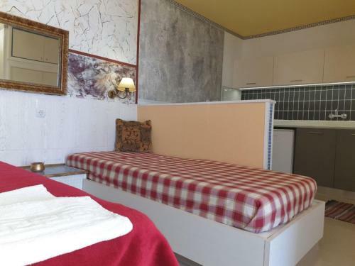 Hostal Room In Studio - One Room Private Suite
