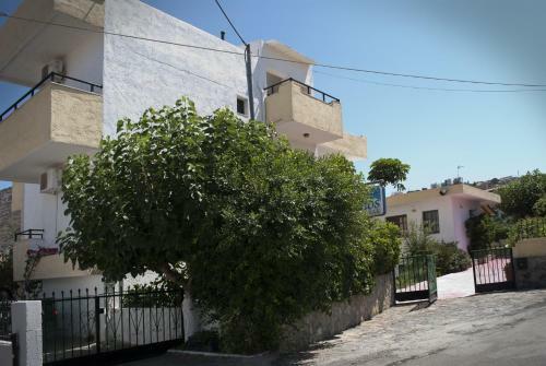 Prinos Apartments