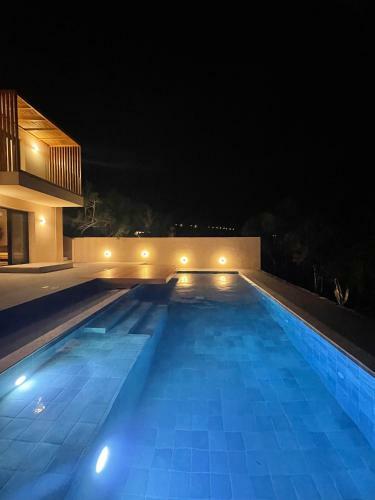 Hotel The Nest Resort