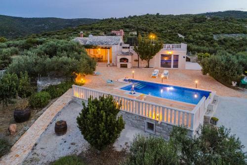 Villa Vila Maslinica
