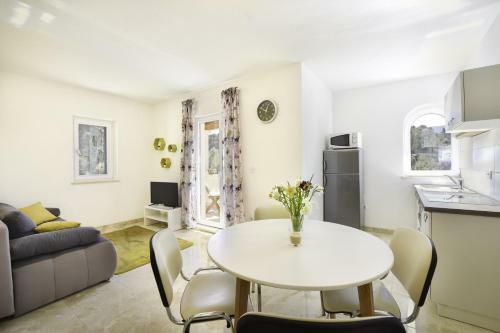 Villa Mar 1 - Luxury Apartments