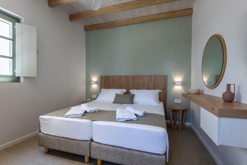 Villa Anamnezia Luxury Suites