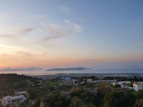 Villa Anamnezia Luxury Suites