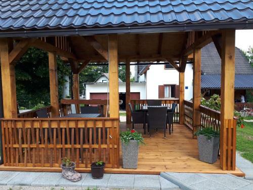 Hostal Apartment & Rooms Luketic