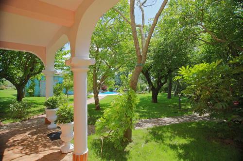 Hostal Aurora Holiday