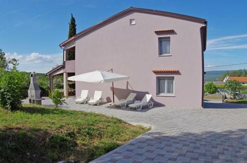 Apartments Nikolina