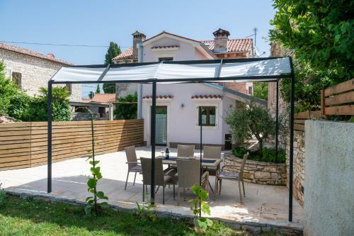 Villa Holiday House Brnistra