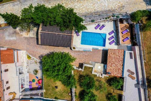 Luxury Villa On Spacious Private Property