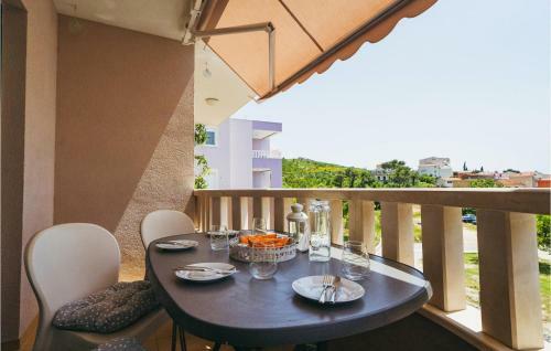 Awesome Apartment In Promajna With 1 Bedrooms