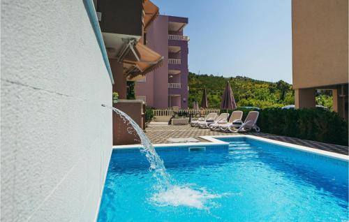 Stunning Apartment In Promajna With 1 Bedrooms