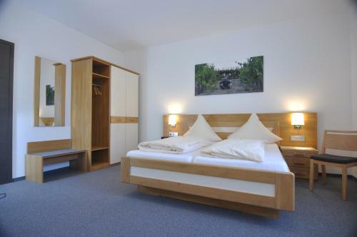 Bed & Breakfast Weinhaus Am Schieferfels
