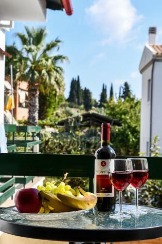 Luna Bianca - Corfu Apartments
