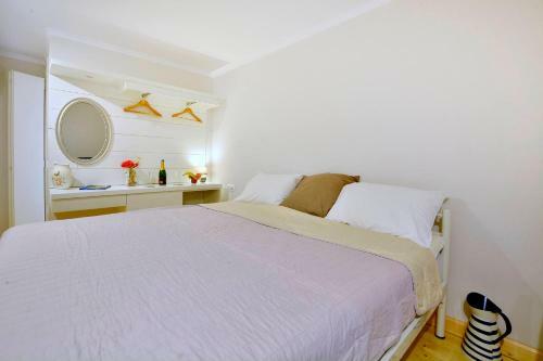 Sirocco Corfu Old Town Apartment