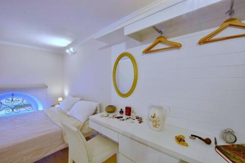Sirocco Corfu Old Town Apartment