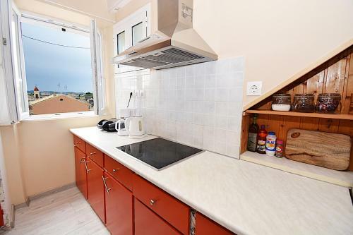 Apartamento Elpida's House