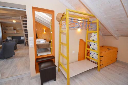 Apartamento Elpida's House