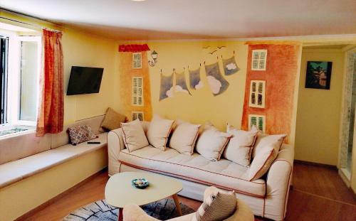 Venetian Well Cozy Apartment Corfu Old Town