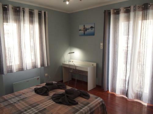 Ideally Situated Corfu Old Town Apartment