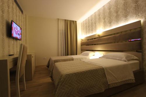 Capital Tirana Hotel