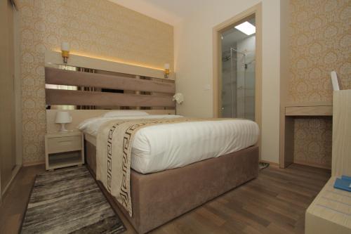 Capital Tirana Hotel