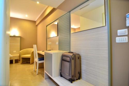 Capital Tirana Hotel