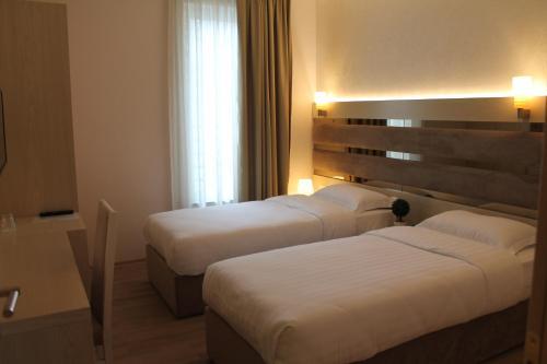 Capital Tirana Hotel