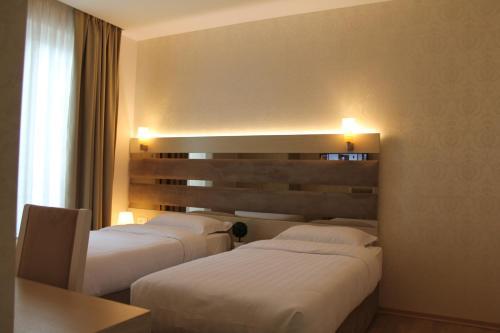 Capital Tirana Hotel