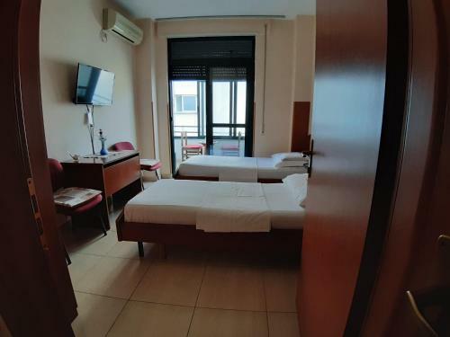 Albergue Central Rooms Loreni
