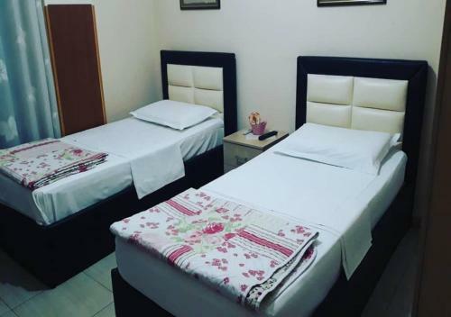 Albergue Central Rooms Loreni