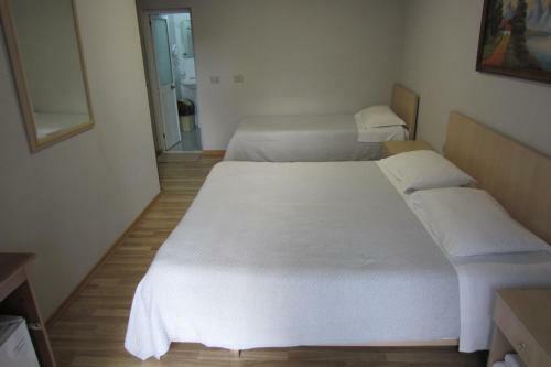 Apartamentos Salku Serviced Rooms