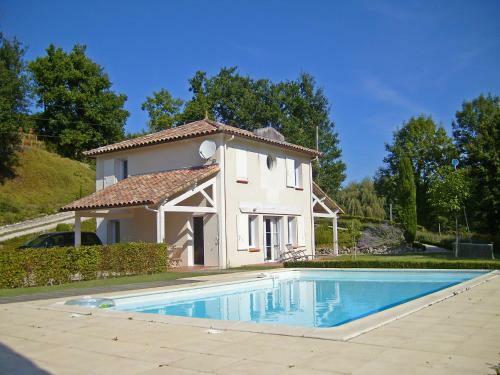 Holiday Home Lapeyriere