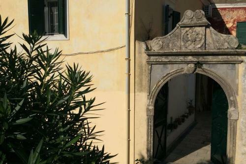 Traditional House In Kouramades