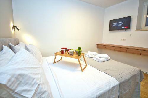 Apartamento Mouragia Suites