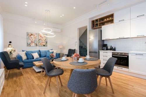 Apartamento Arieni House