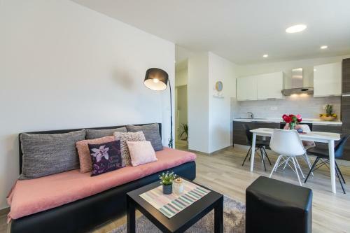 Apartment Finta